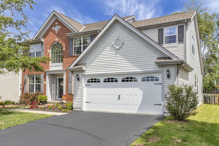 Property Photo: 166 Longleaf Street OH 43147