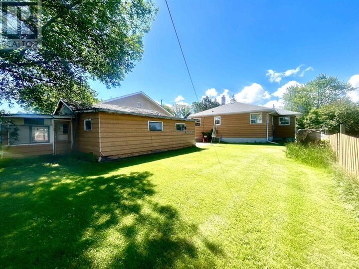 Property Photo:  634 Riverview Drive  ON P9A 2W2 