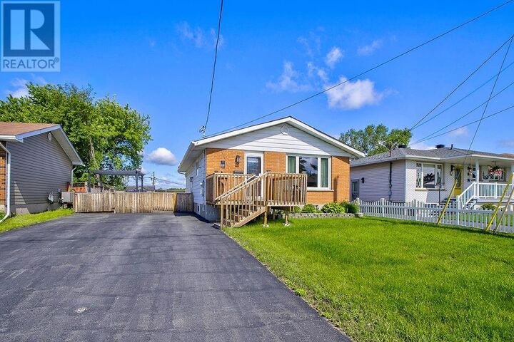 Property Photo: 139 Newton ON P3L 1K2