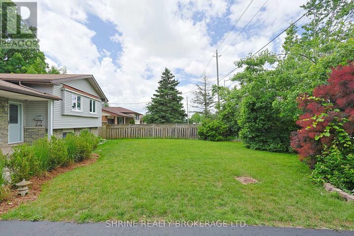 Property Photo:  146 Fanshawe Park Road West  ON N6G 5C4 