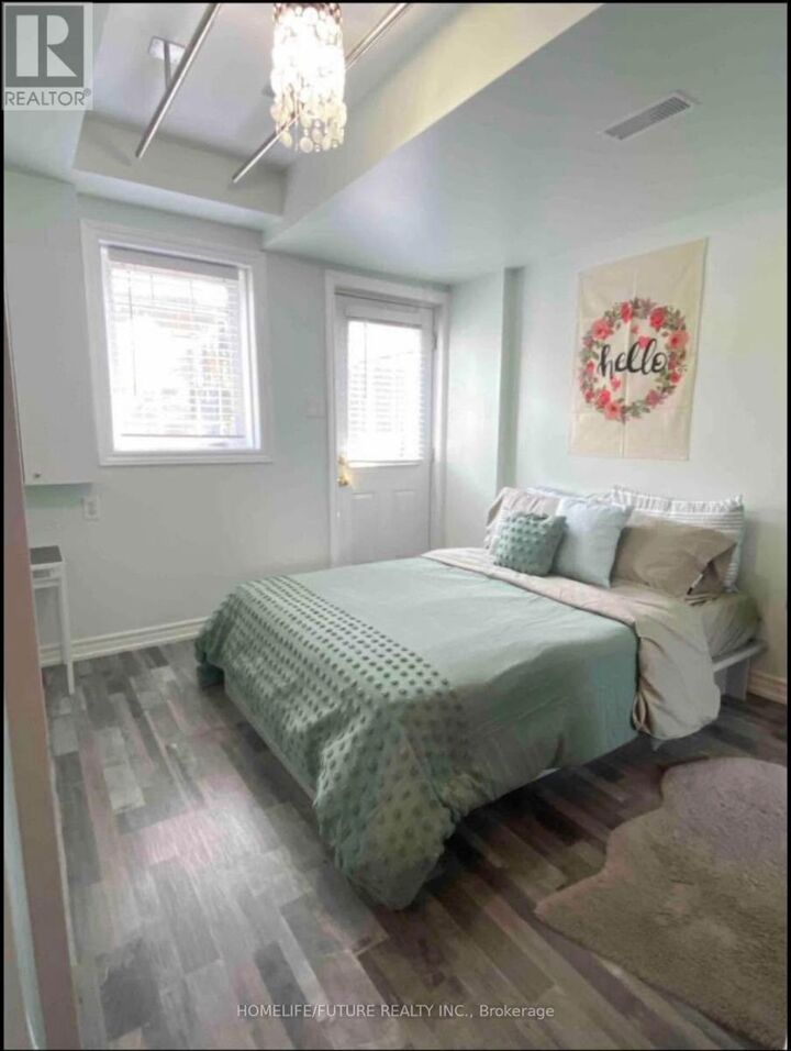 Property Photo:  311 Caboto Trail Main  ON L3R 1L2 