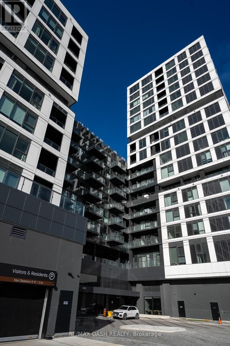 Property Photo:  1007 The Queensway Avenue 909  ON M8Z 0H4 
