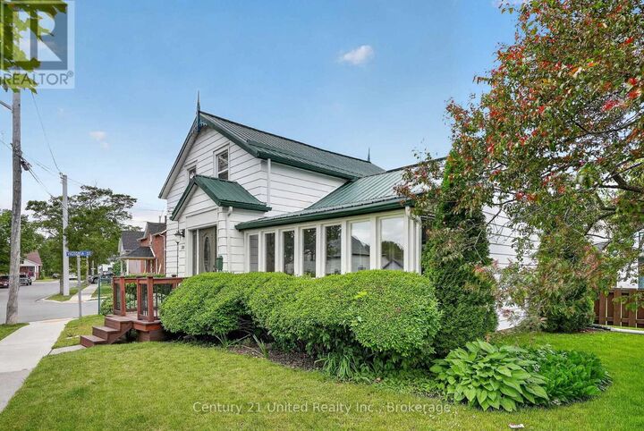Property Photo: 190 Blake Street ON K9A 2K5