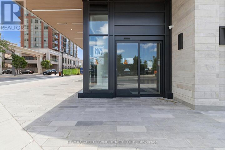 Property Photo:  2075 Lakeshore Road 1211  ON L7R 0H3 