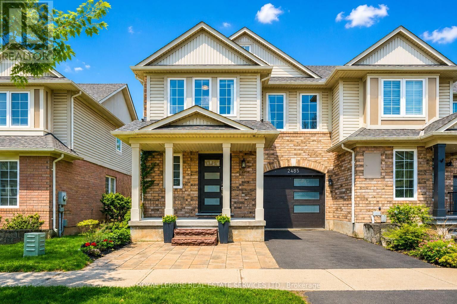 Property Photo:  2485 Wooden Hill Circle  ON L6M 4E3 