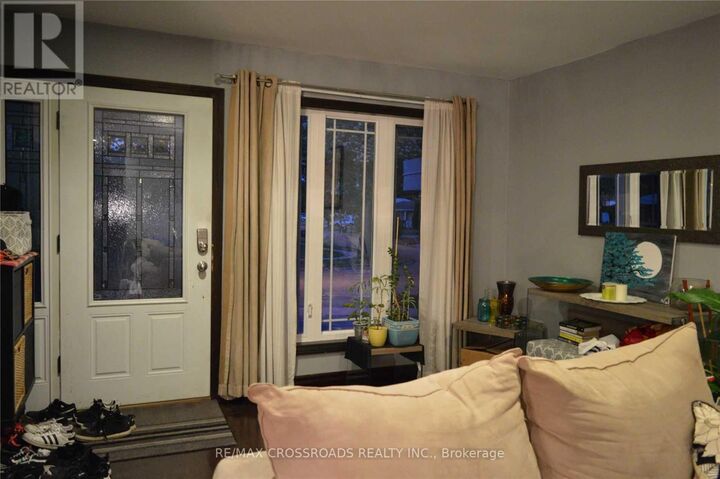 Property Photo: 44 Romulus Drive ON M1K 4C2