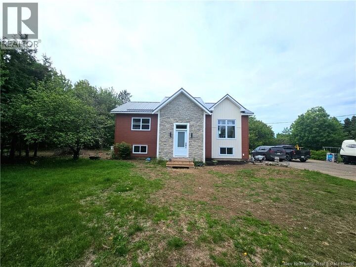 Property Photo:  805 Principale  NB E8R 1G9 