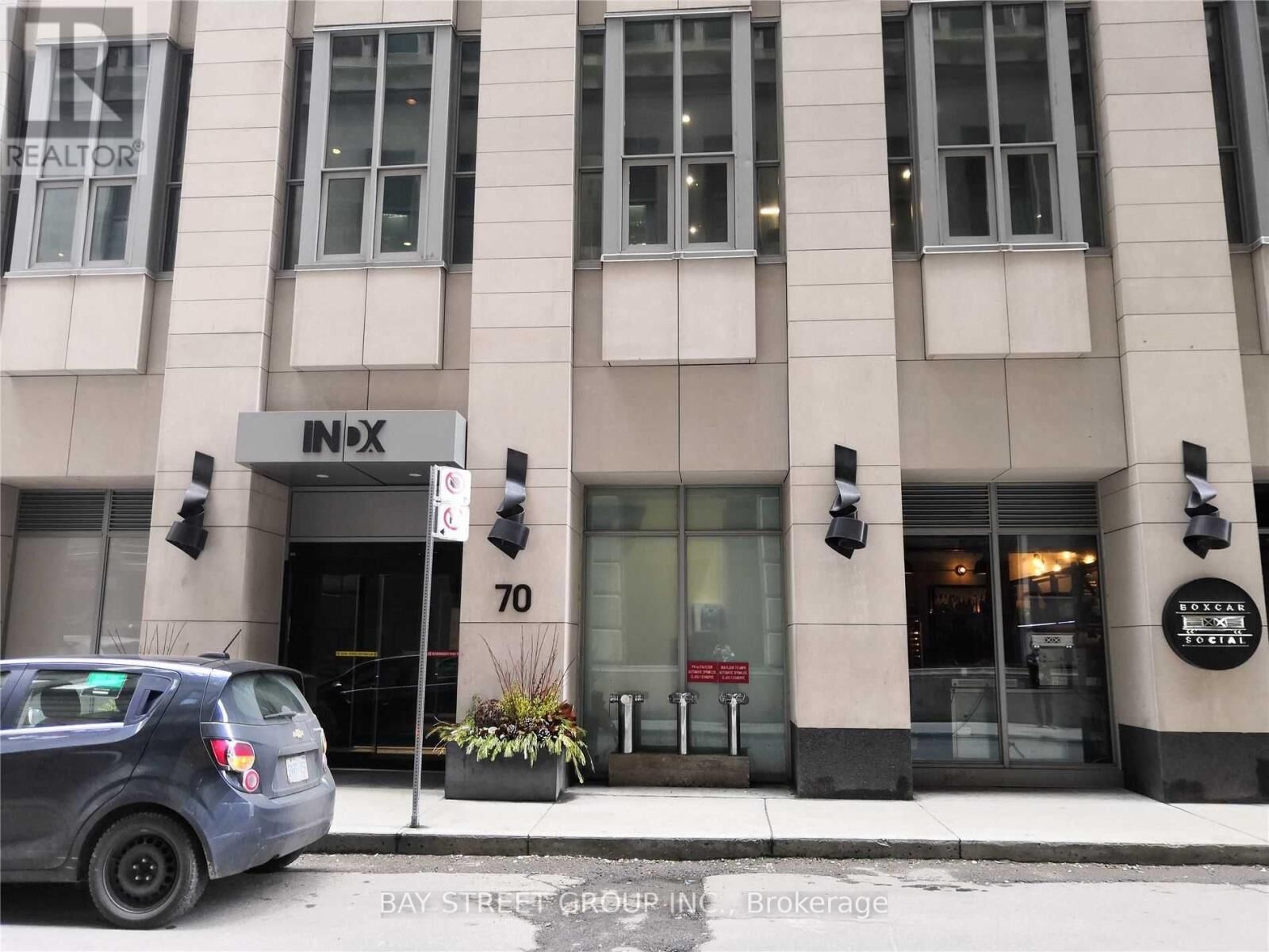 Property Photo:  70 Temperance Street 5117  ON M5H 0B1 