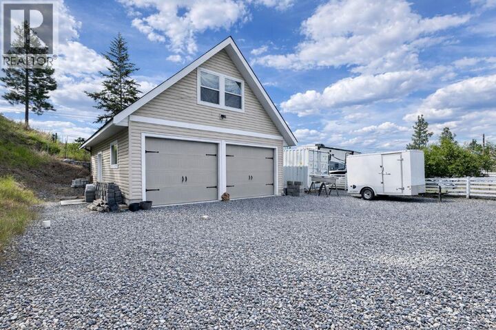 Property Photo: 335 Billiter Avenue BC V0X 1W0