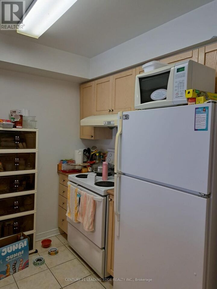 Property Photo:  28 Olive Avenue 1112  ON M2N 7E6 