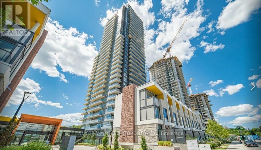 Property Photo: 95 McMahon Drive 1203 ON M2K 0E4