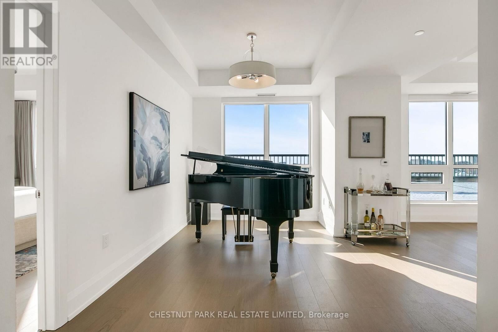 Property Photo: 1700 Avenue Road Ph706 ON M5M 1T8