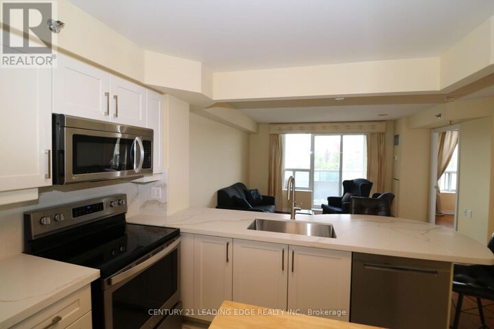 Property Photo:  4640 Kimbermount Avenue 305  ON L5M 5W6 