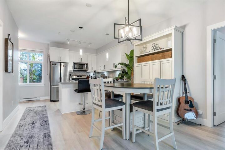 Property Photo:  14550 Winter Crescent  BC V4P 0G4 