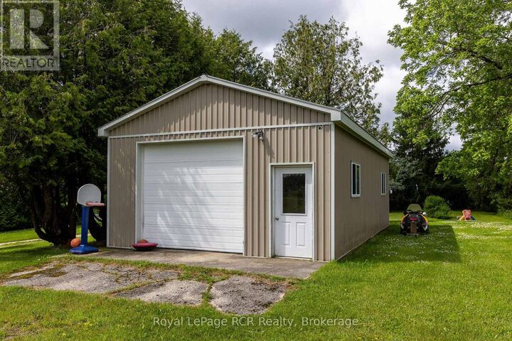 Property Photo: 775355 Highway 10 ON N0C 1H0