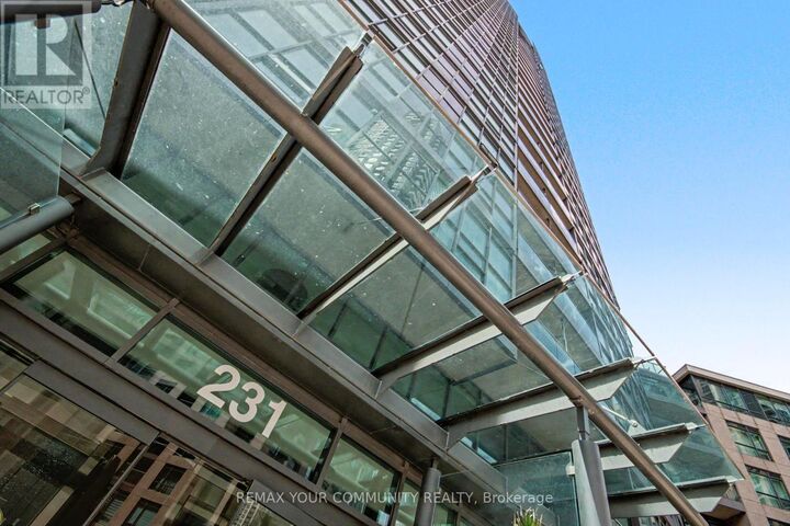 Property Photo:  231 Fort York Boulevard 219  ON M5V 1B2 