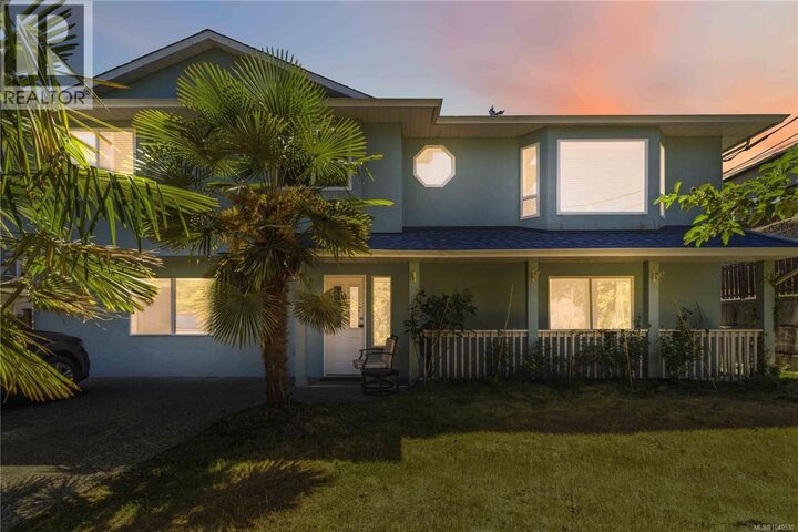 Property Photo:  2594 Buckler Avenue  BC V9B 5V3 