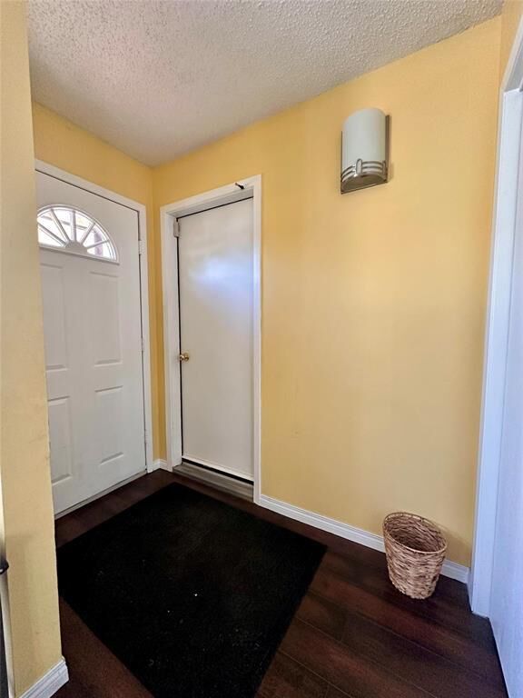Property Photo: 12 Allard Place MB R9A 1T3
