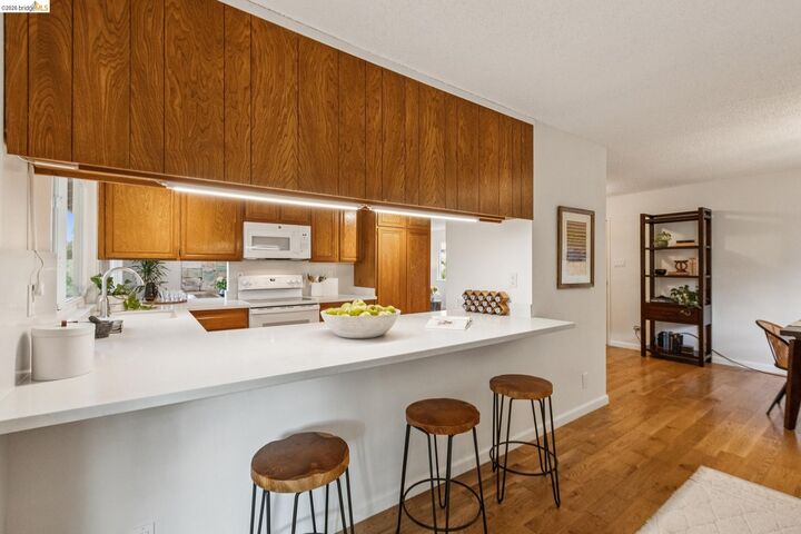 Property Photo: 1131 Mitchell Way CA 94803