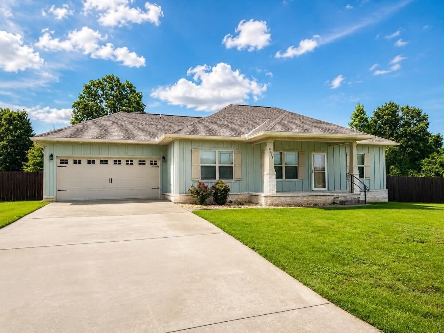 Property Photo: 8195 Shooter Lane FL 32567