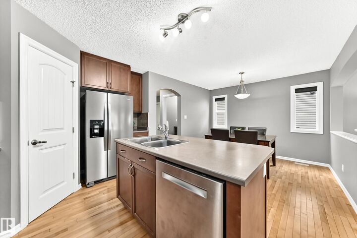 Property Photo: 5233 2A Avenue SW AB T6X 0R3