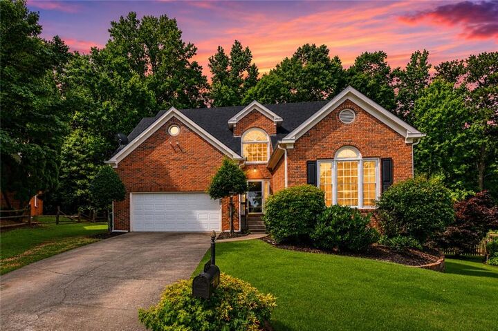 Property Photo:  2707 Glenrose Hill  GA 30341 