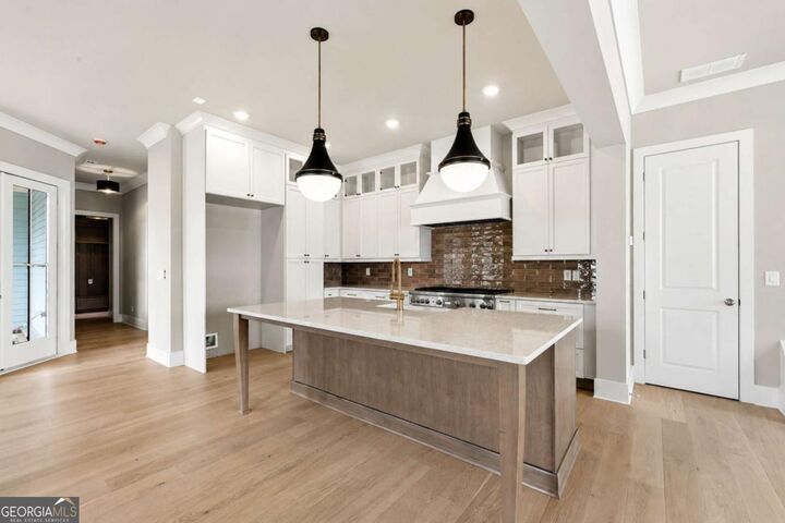 Property Photo:  1033 Crossroad Trail  GA 30004 