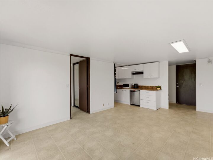 Property Photo:  1720 Huna Street B501  HI 96817 