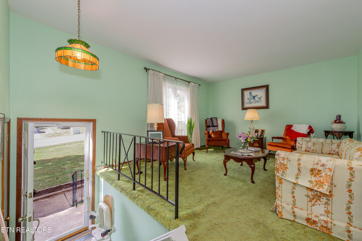 Property Photo: 5301 Fontaine Rd TN 37920