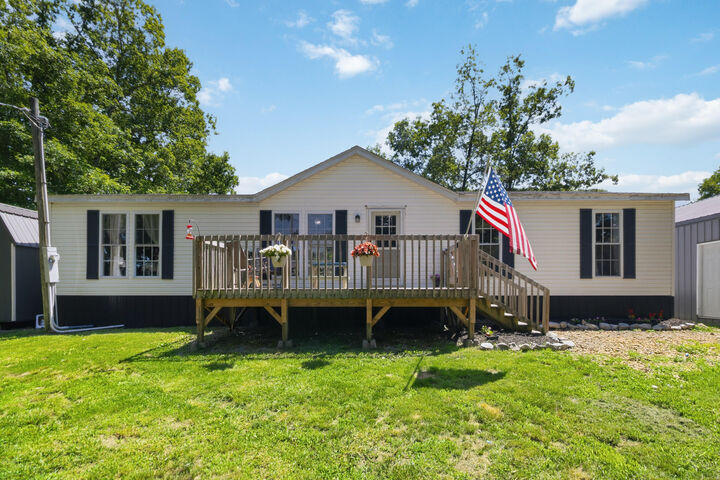 Property Photo:  190 Geneva-McKinney Road  KY 40484 