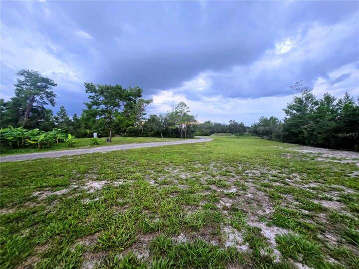 Property Photo:  3130 Lori Court  FL 32738 