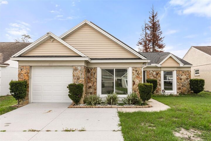 Property Photo: 327 N Cervidae Drive FL 32703