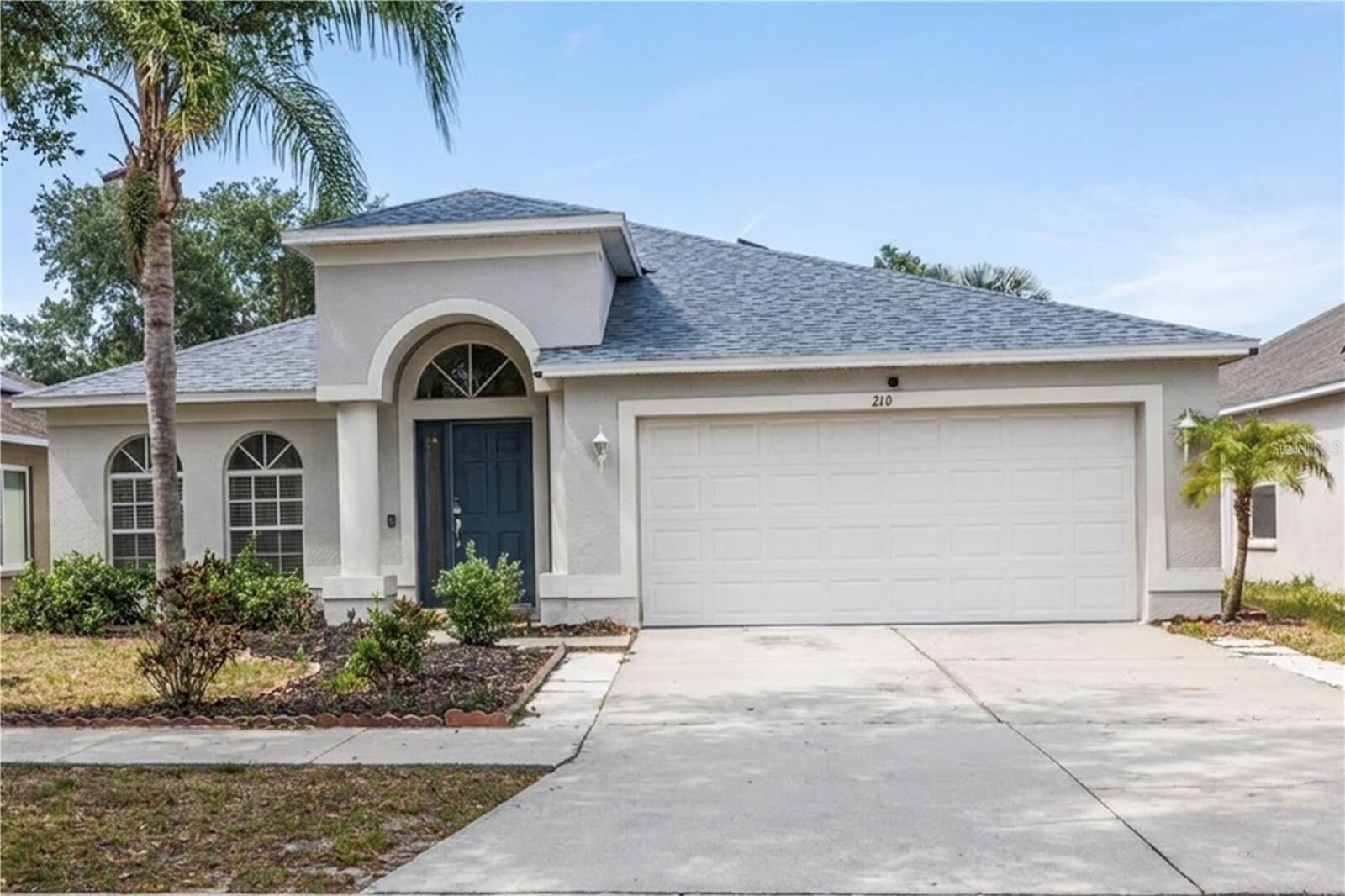 Property Photo:  210 Smokey Hill Avenue  FL 33570 
