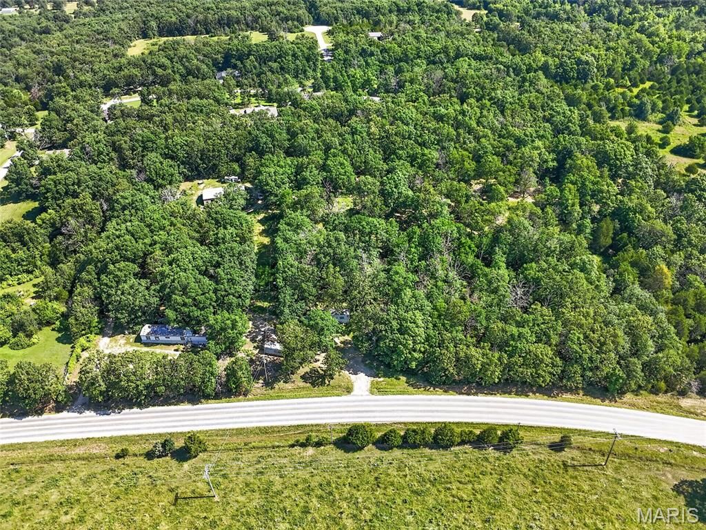 Property Photo: 24315 E Highway 32 MO 65536