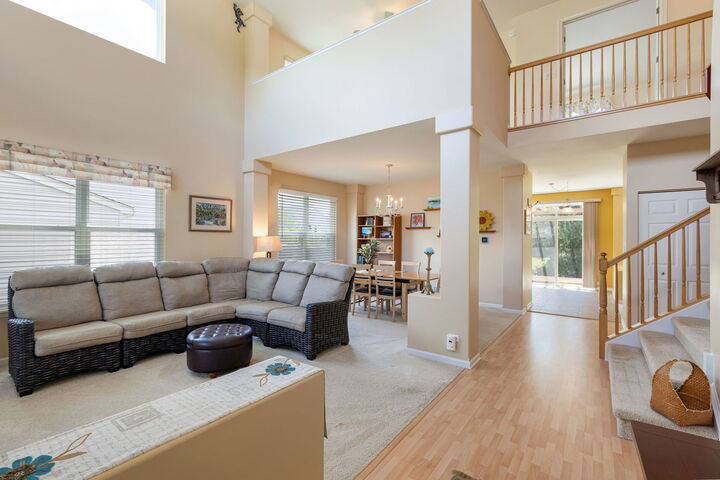 Property Photo: 1675 Seaton Lane IL 60123
