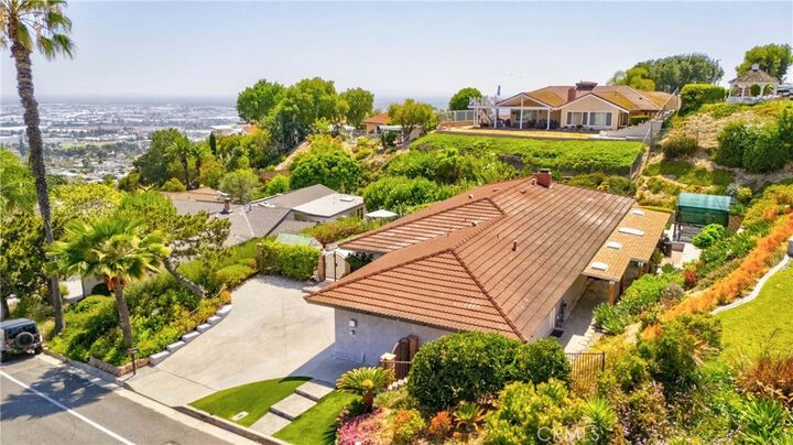 Property Photo: 12736 Carinthia CA 90601