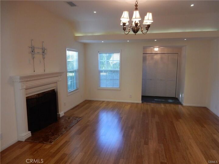 Property Photo:  5322 Don Pio Drive  CA 91364 