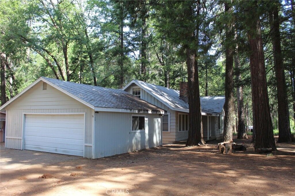 Property Photo: 14599 Skyway CA 95954