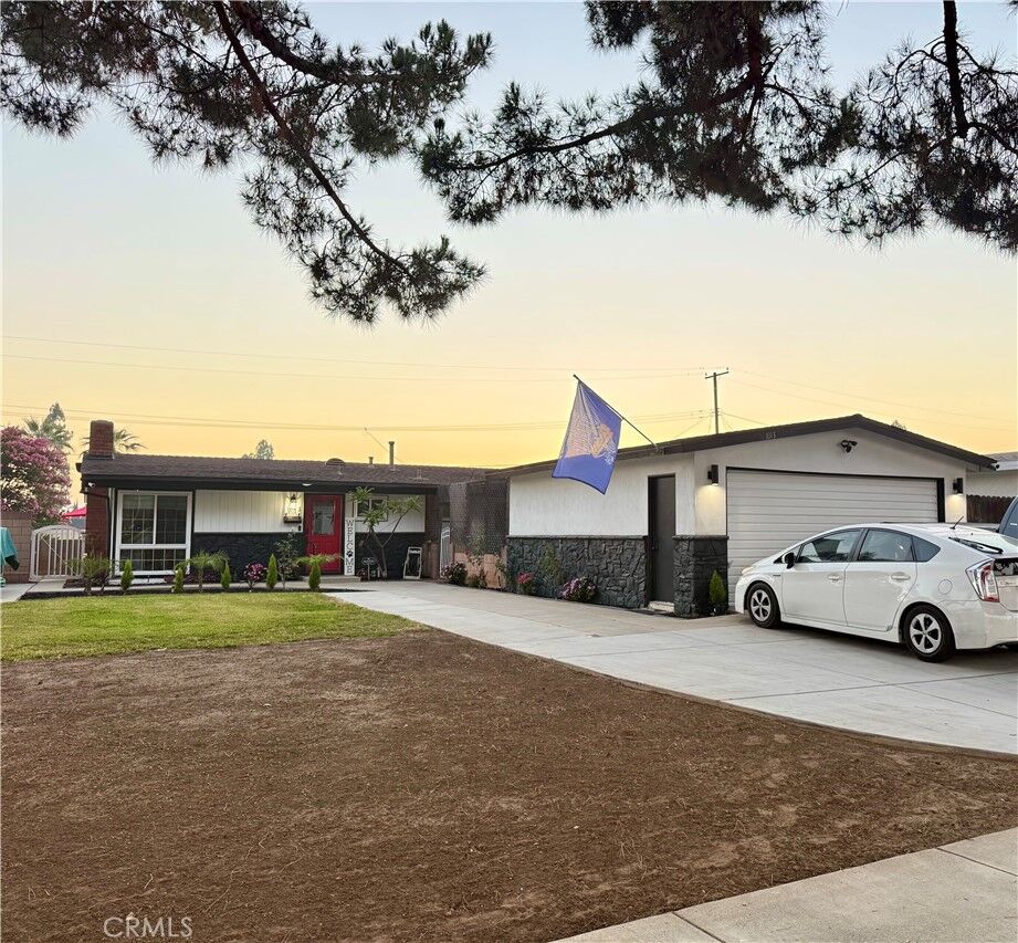 Property Photo:  1013 N Lyman  CA 91724 