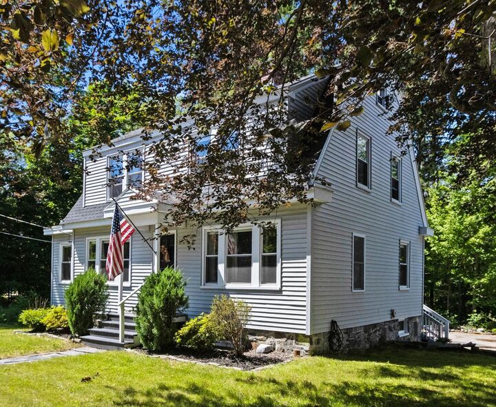 Property Photo:  75 Ocean House Road  ME 04107 