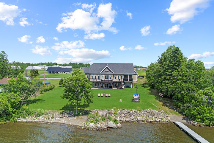 Property Photo:  135 Green Point Road  ME 04773 