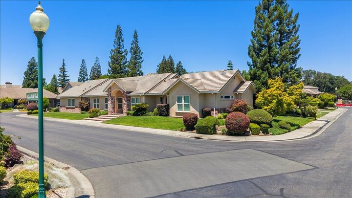 Property Photo:  35 River Pointe Circle  CA 95240 