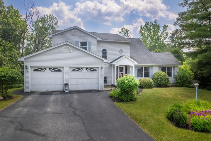 Property Photo:  6 Moon Brook Drive  VT 05701 