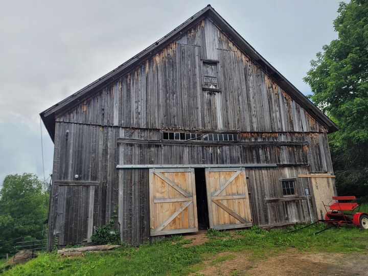 Property Photo:  66 Downing Road  VT 05906-8500 