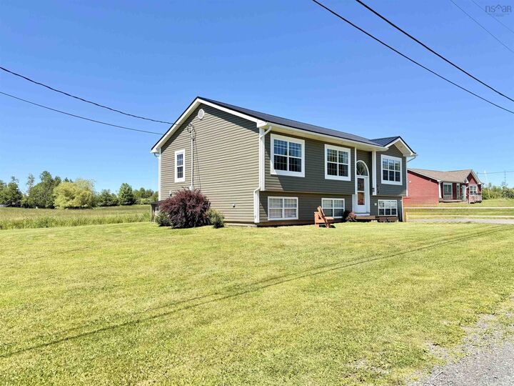 Property Photo: 4 Gill Court NS B0K 1H0