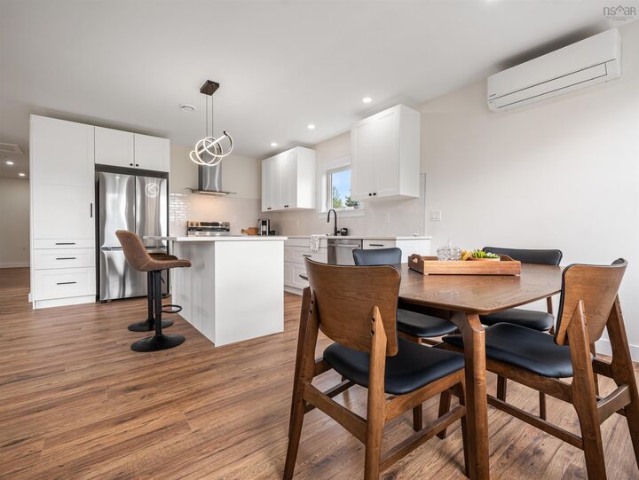 Property Photo: 164 Oak Street NS B0K 1H0