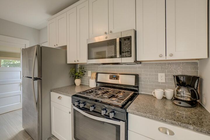 Property Photo: 858 Watson Avenue MN 55102