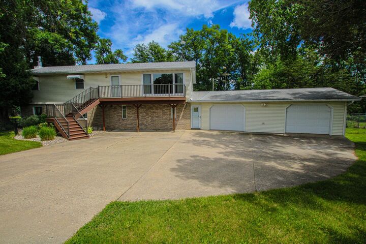 Property Photo: 8691 County Road 11 NE MN 56308