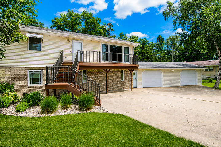 Property Photo:  8691 County Road 11 NE  MN 56308 