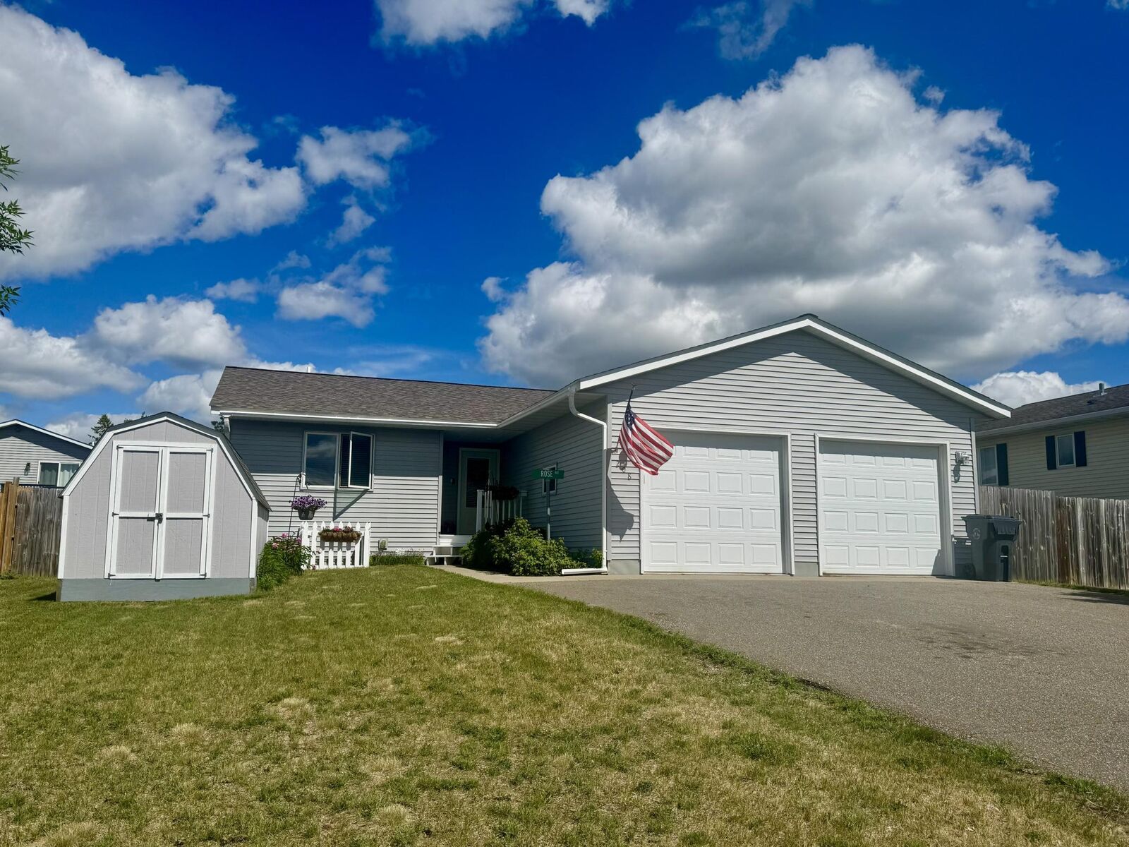 Property Photo:  208 Jacobs Way NE  MN 56601 